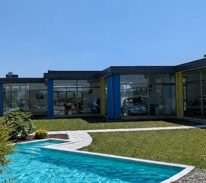 Officina F.lli Scarpolini a Talmassons (Udine): area carrozzeria e meccanica